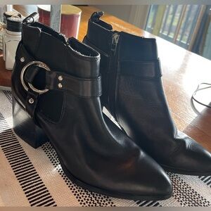 Marc Fisher Size 10 Heels